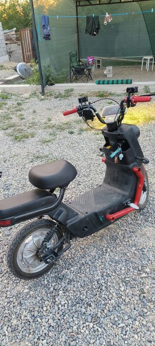 Скутер танк ает 48 вольт 800 ватт