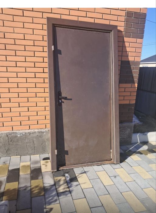 Продам железные двери