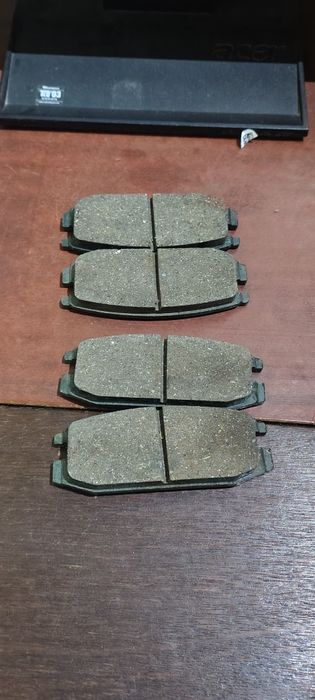 Задние тормозные колодки Mitsubishi Pajero Kebono CD-6013

Продаю за