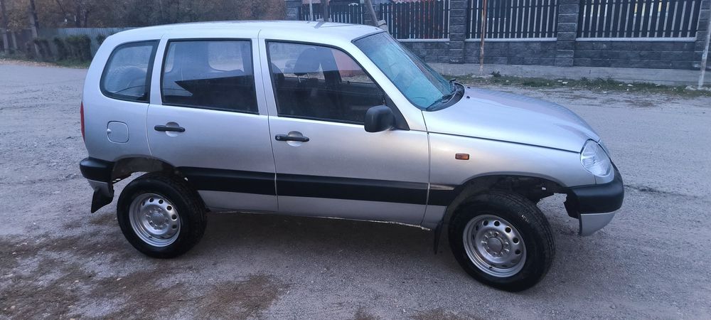 Продам Ниву Шевроле