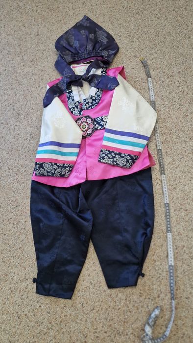 Продам ХАНБОК на мальчика 5-8 лет .Б/У