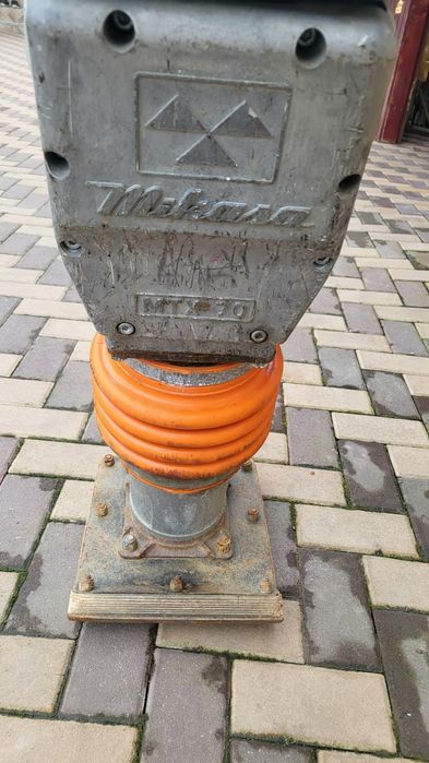 Mai compactor profesional  Mikasa