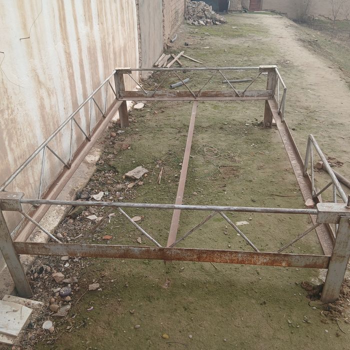 Kravat sotiladi 3ml kilishsa buladi