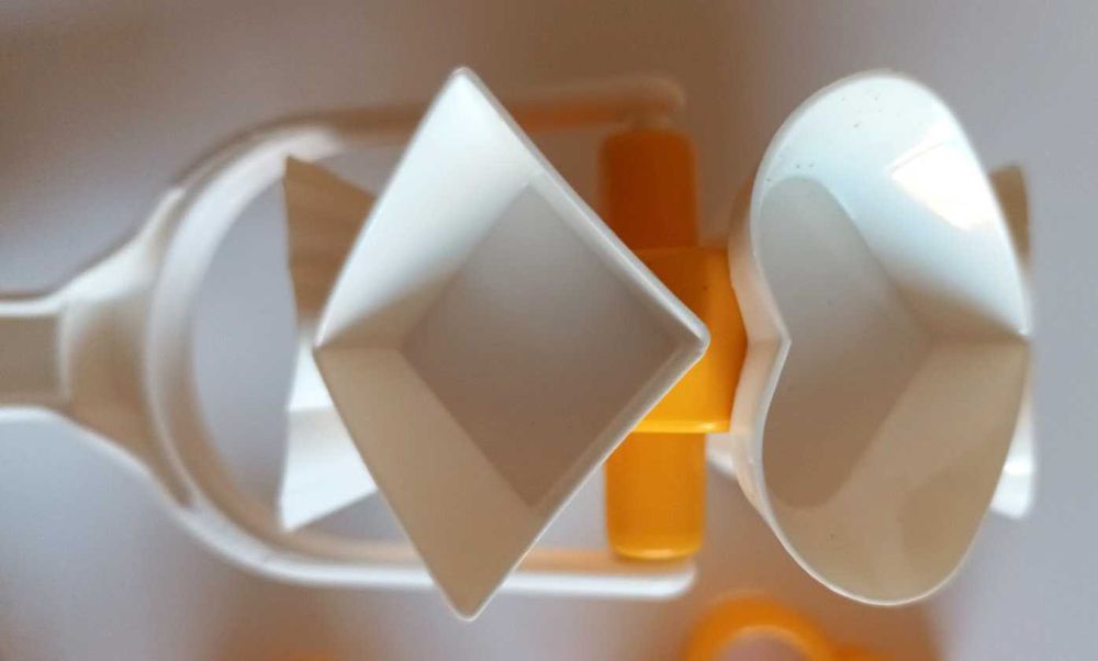 Формички/ Резци от пластмаса за изработка на сладки