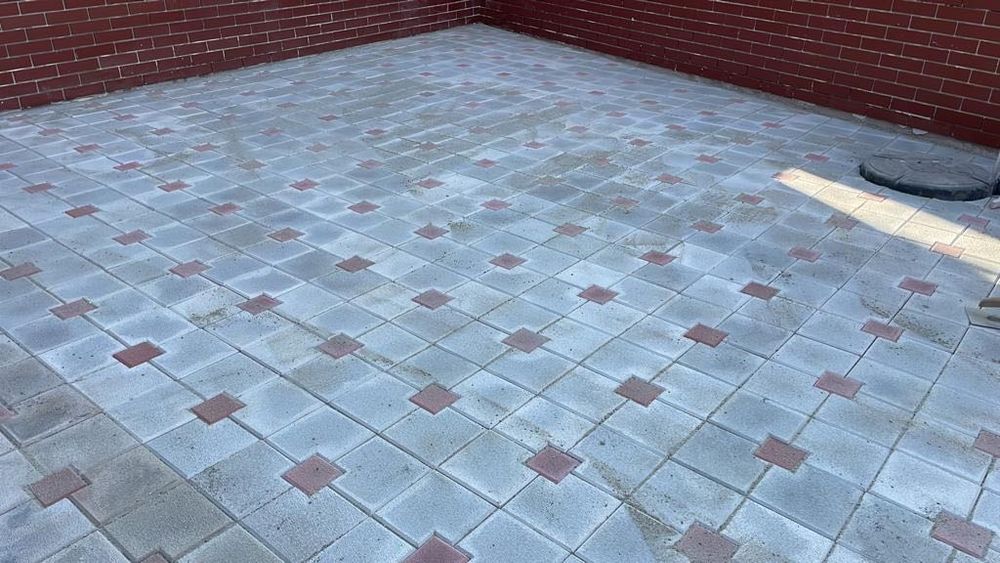 Pavele, pavaje pentru Gradina. Montaj transport pentru pavaje