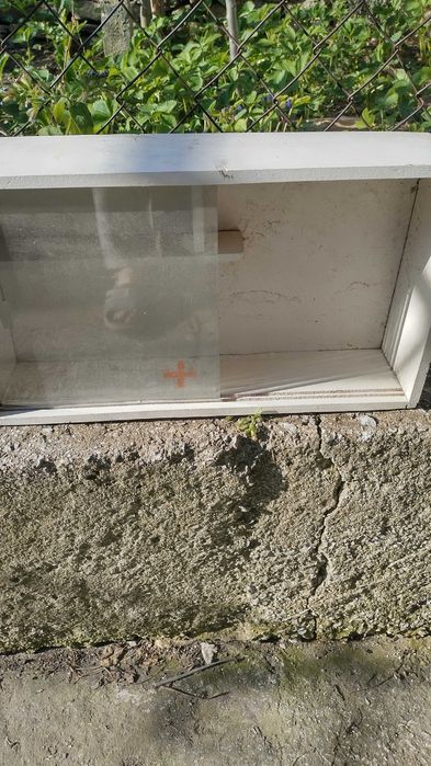 Кухненска мивка алпака  и ретро аптечка