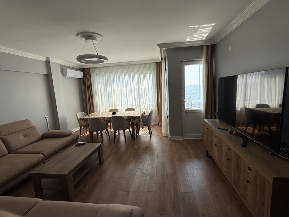 Дава се под наем Четиристаен апартамент в Бургас, Акациите - 130 кв.м за 765 € - Снимка #8