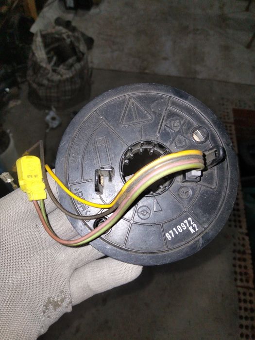 Запчасти на Мерседес