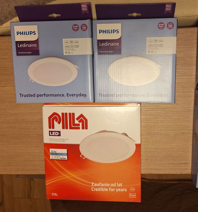 Чисто нови 6 броя led панели за вграждане Philips Ledinaire.