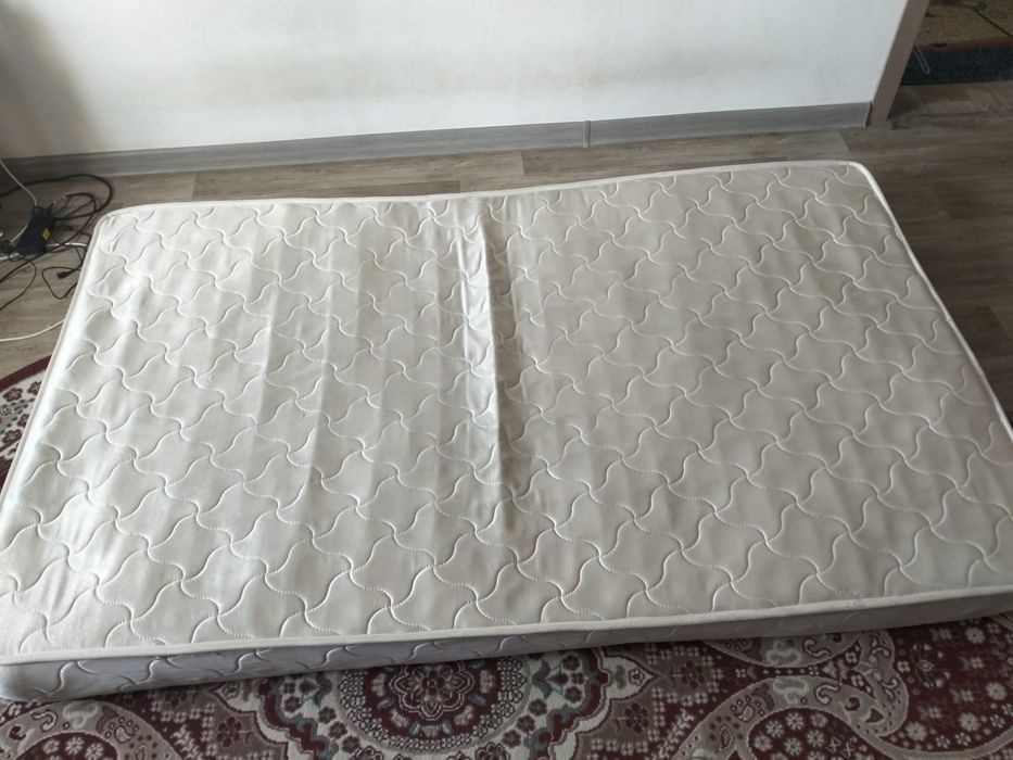 Продам диван,два кресла и матрас