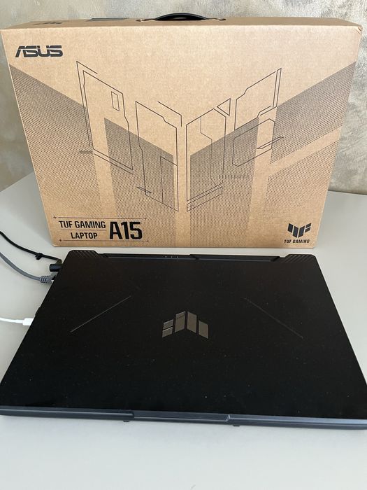 Laptop ASUS TUF A15 FA506NCG  Ryzen 7 7445HS , RTX 3050 , Negru.