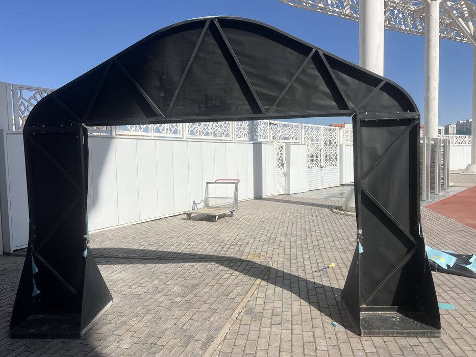 Арка металлическая 310×400 см, разборная, б/у