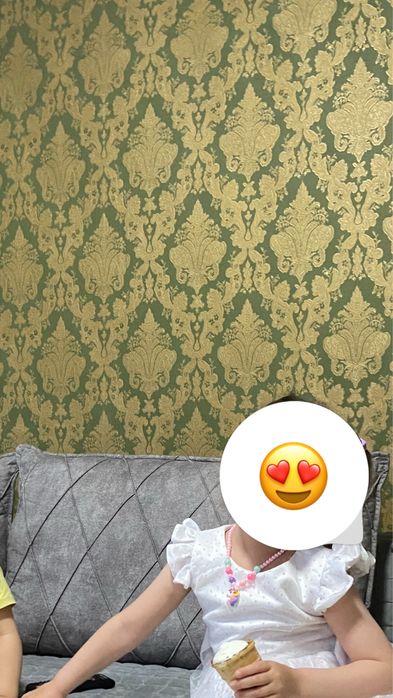 Продам обои за 4000