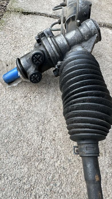 Рулевая рейка на Тойота Ипсум