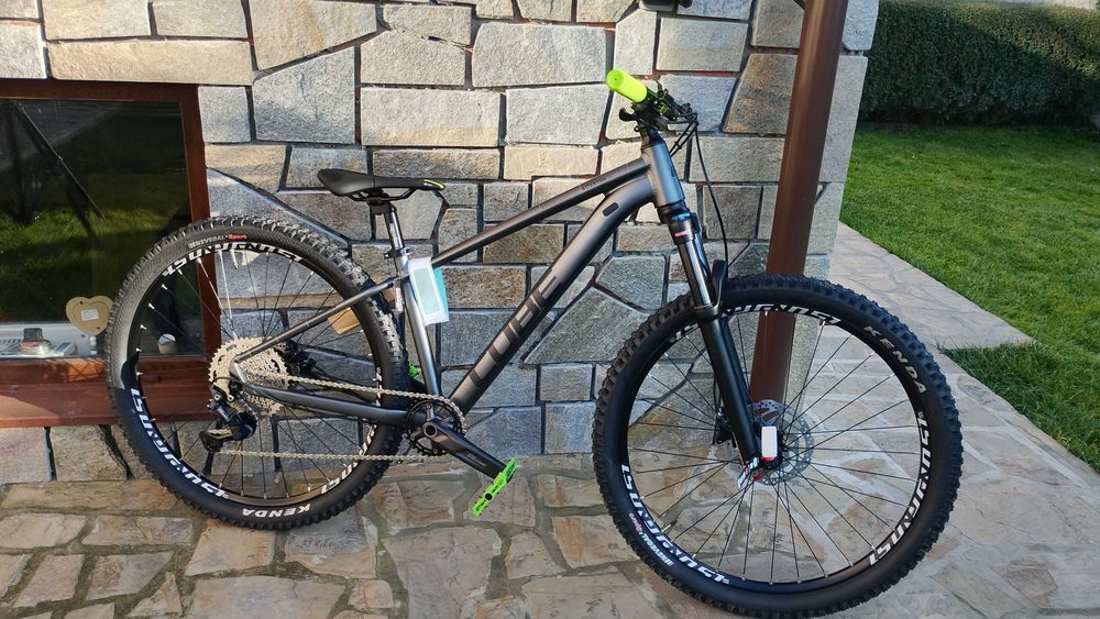 Чисто нов! CUBE Attention - велосипед за МОМЧЕ