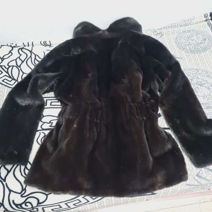 Продам шубку норка 25000