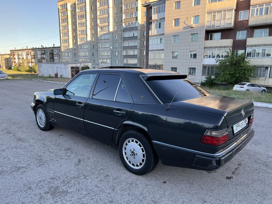Мерседес w124 Е300
