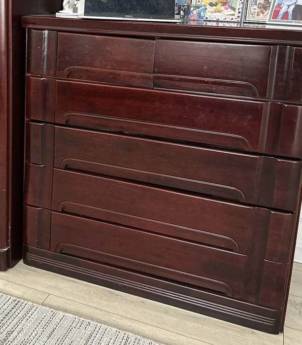 Отдам почти даром