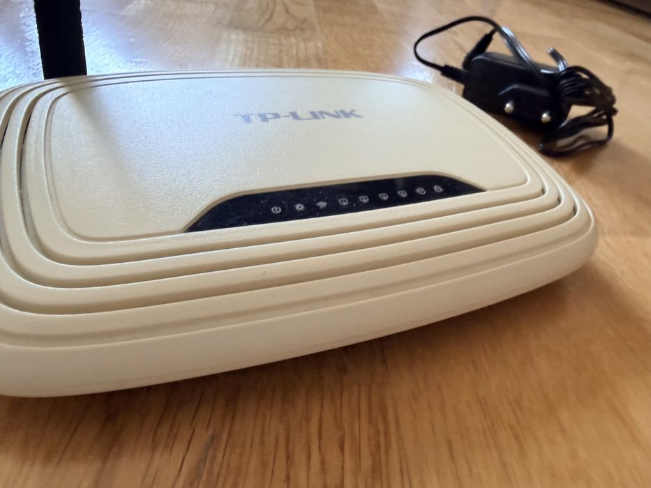 Wi-Fi роутер TP-Link TL-WR740N