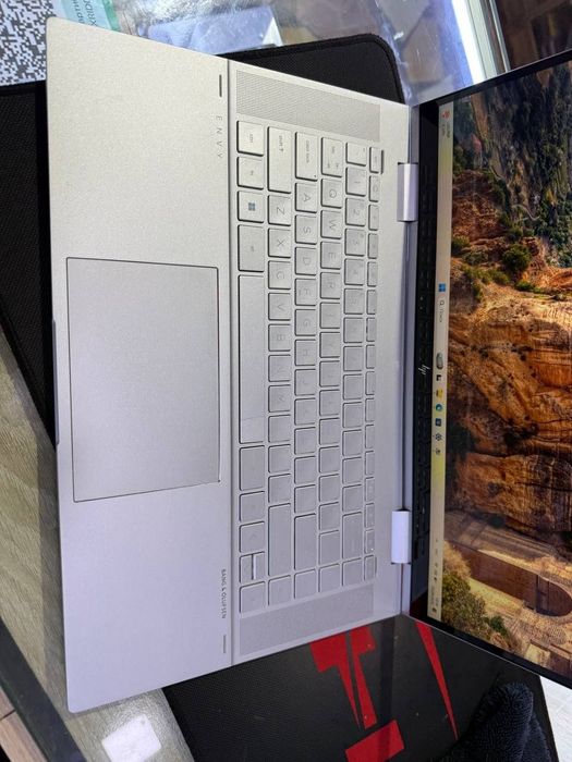 HP Envy x360 i7 12-avlod 16GB 512GB SSD sensor 360 ideal