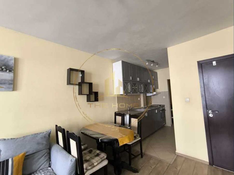 Дава се под наем Двустаен апартамент в Варна, Левски - 70 кв.м за 548.25 € - Снимка #2