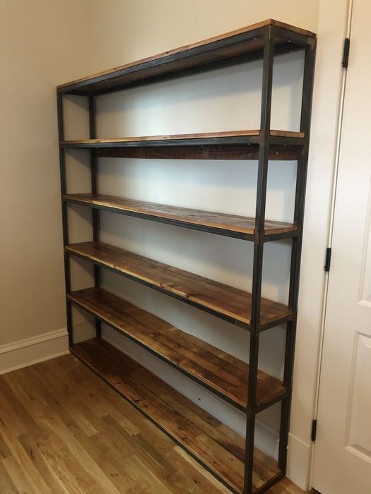 Rafturi metalice cu material gros