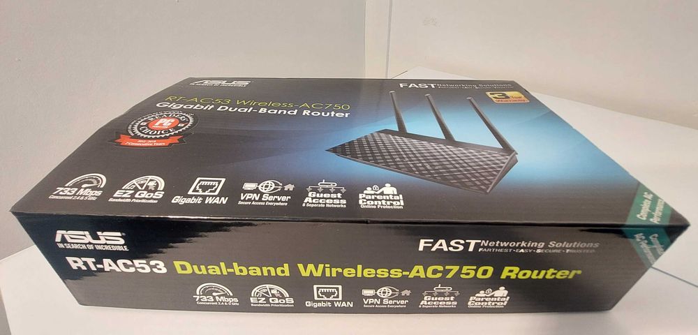 Router WI-FI ASUS AC 750 dual band - absolut nou, in cutia originala !