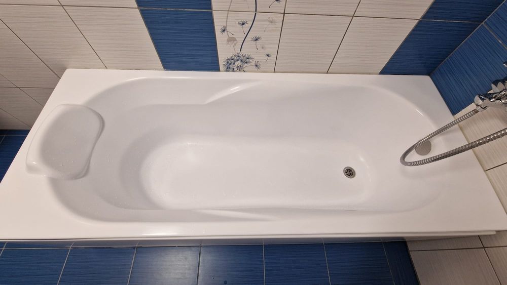 Vând cadă baie (2 bucati)