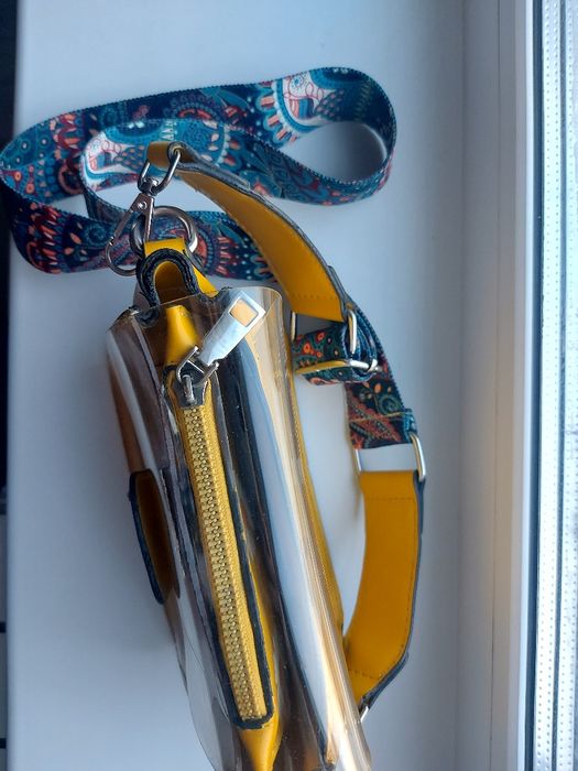 Продаётся  сумочка