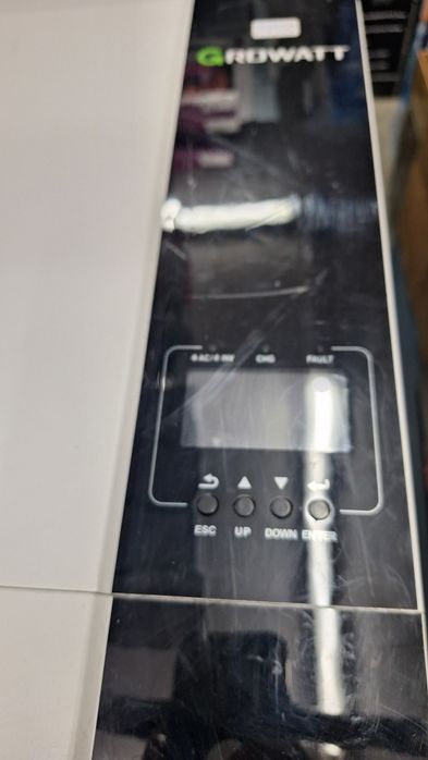 Инвертор 5kw Growatt SPF 5000 ES