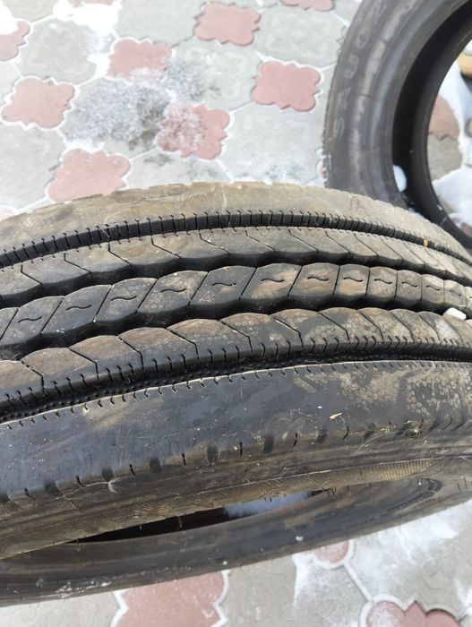Рулевые шины 215/75R17.5