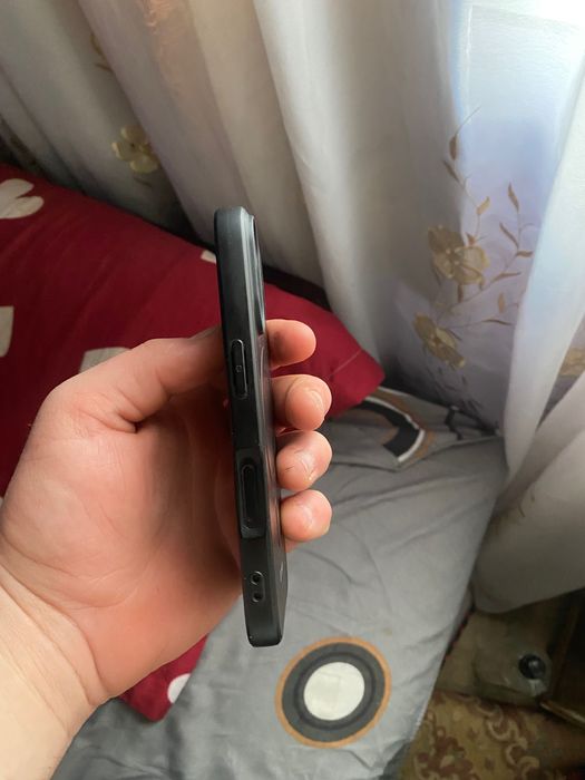 iPhone 16 de vânzare