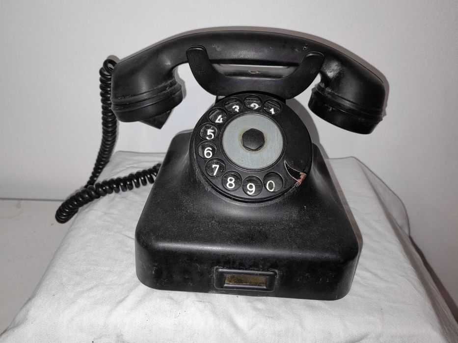 Колекция от ретро телефони