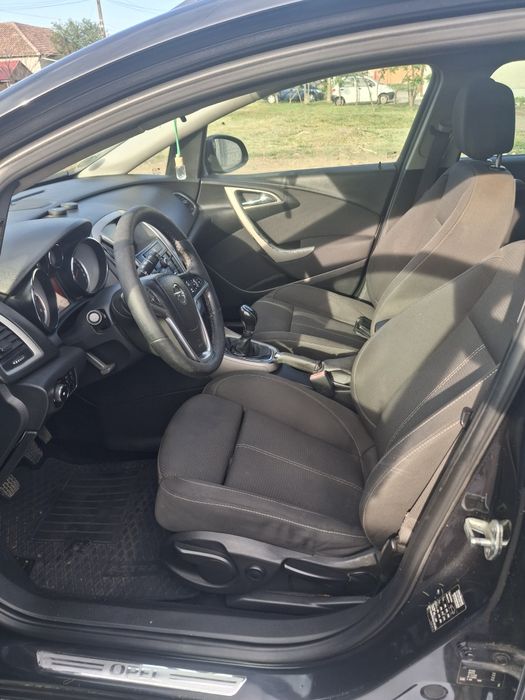 OPEL Astra 2012 — imagine 5