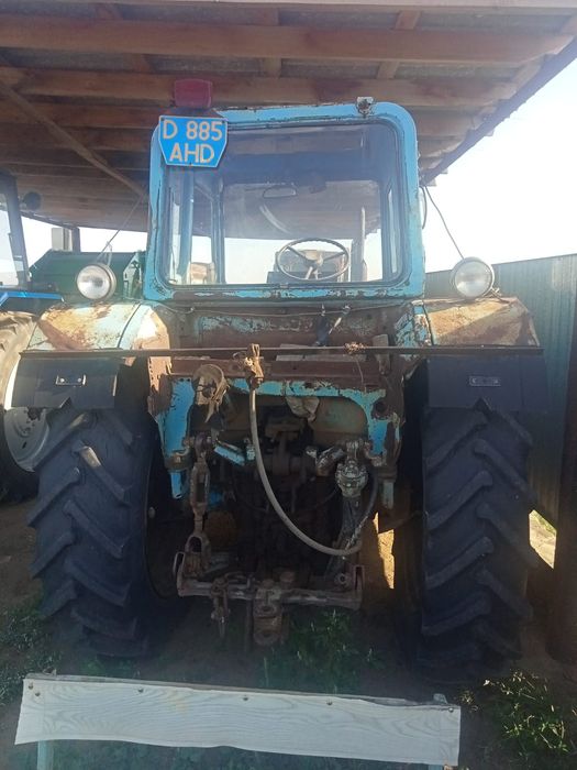 Трактор Беларусь 80