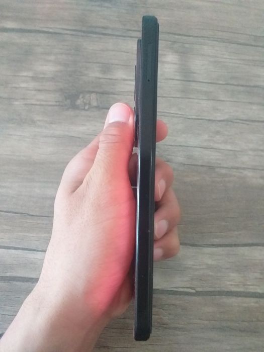Itel p65 4G+ qizil rangli