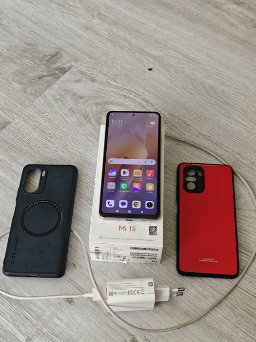 Продавам Xiaomi MI 11i