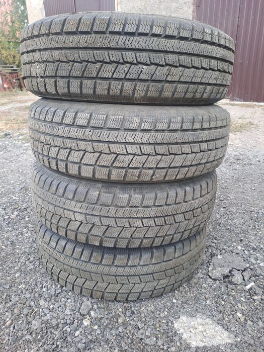 Продам зимние шины