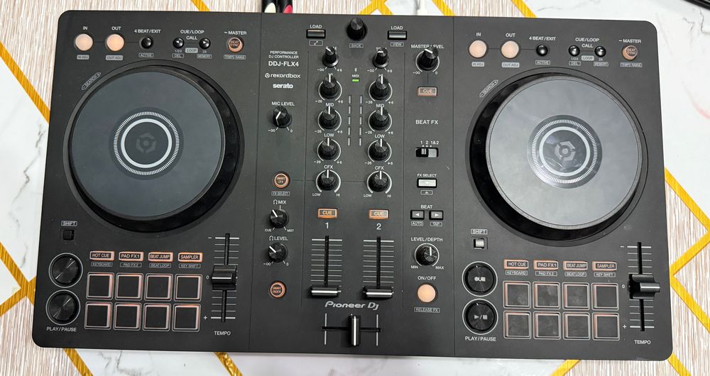 Pioneer flx4 контроллер