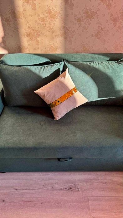 Диван раскладной новый!