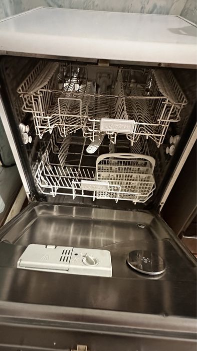Срочно продам посуда моющая машина