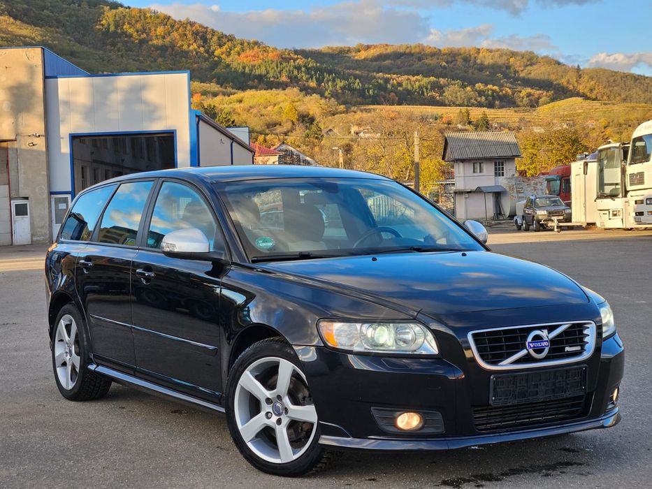 Volvo v50 R design e5