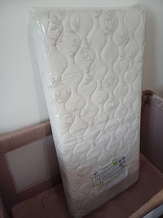 Матрак за бебешка кошара