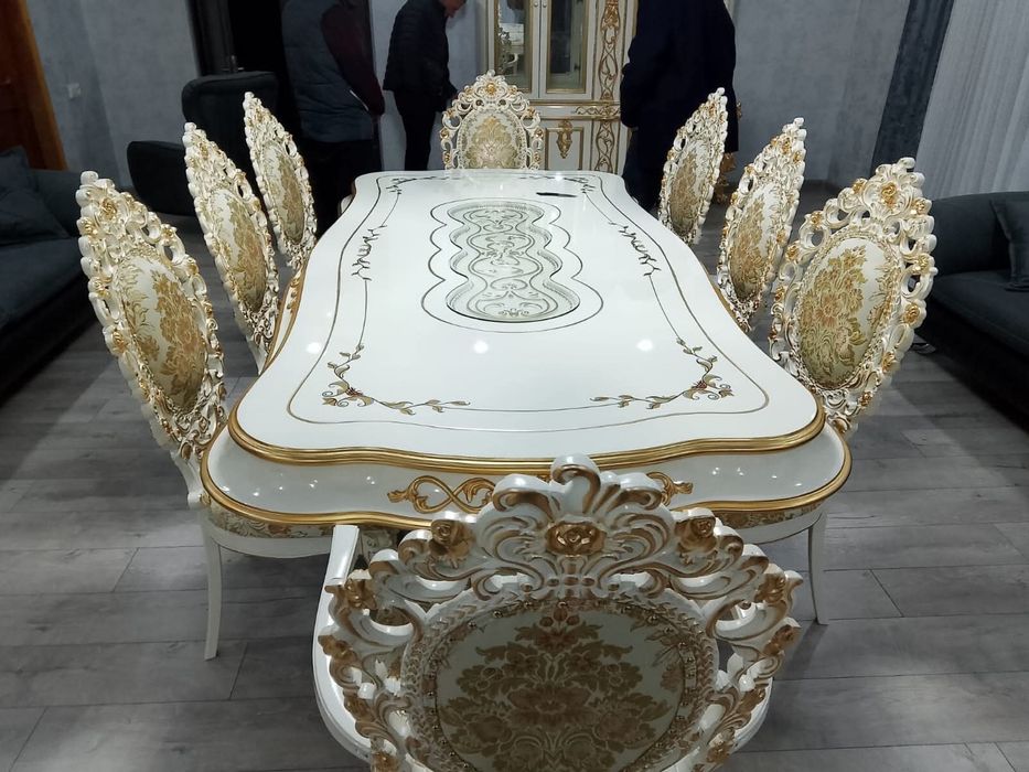 Echipa dinmica , efectuam montaj de mobila sj pereti riflaj