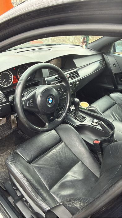 Vand sau schimb e60 535d cu 520d