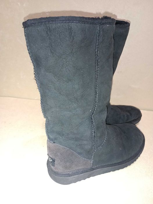 UGG кожени ботуши N 37,5 - 32 лв