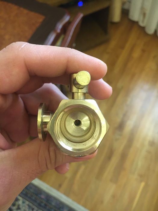 Кран Трехходовой