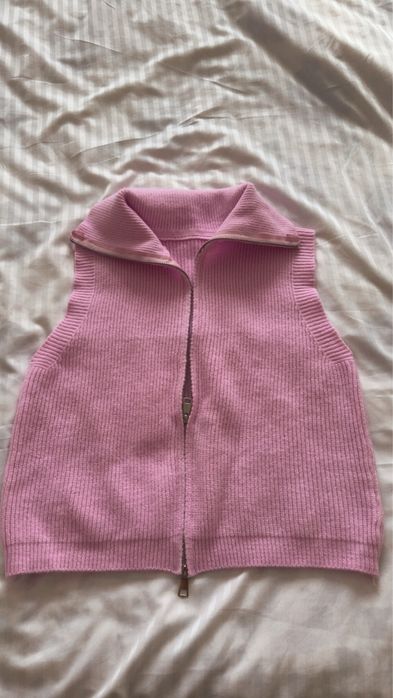 Розовая Жилетка