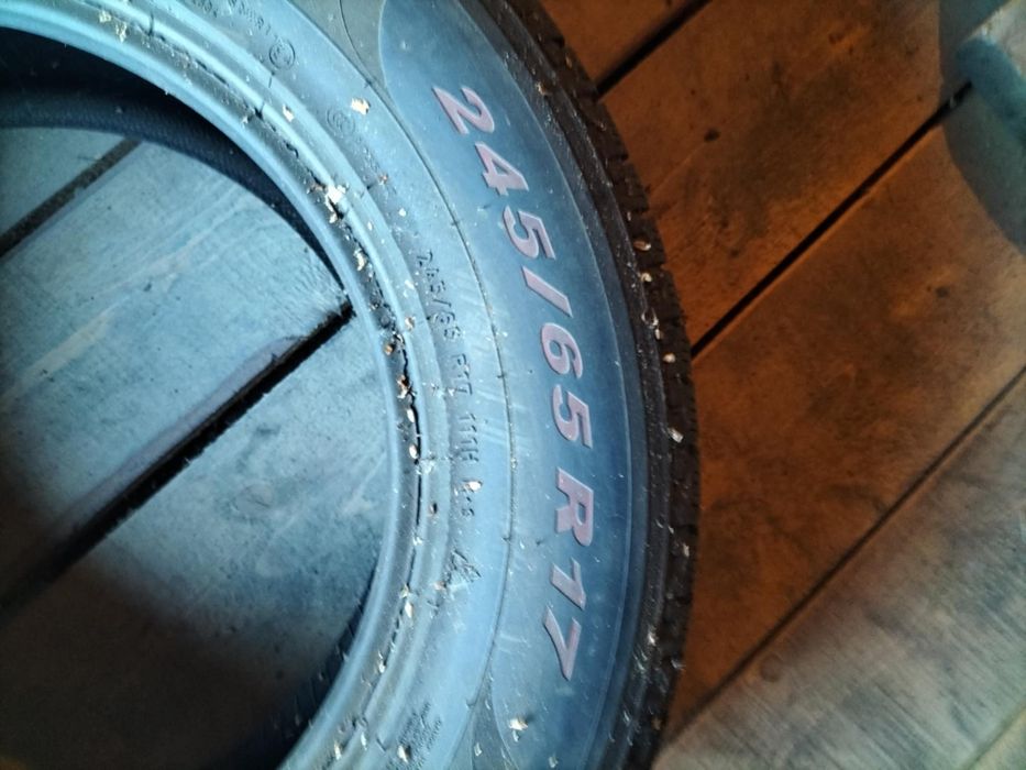 Vand 4 anvelope iarna pirelli 245/65/r17