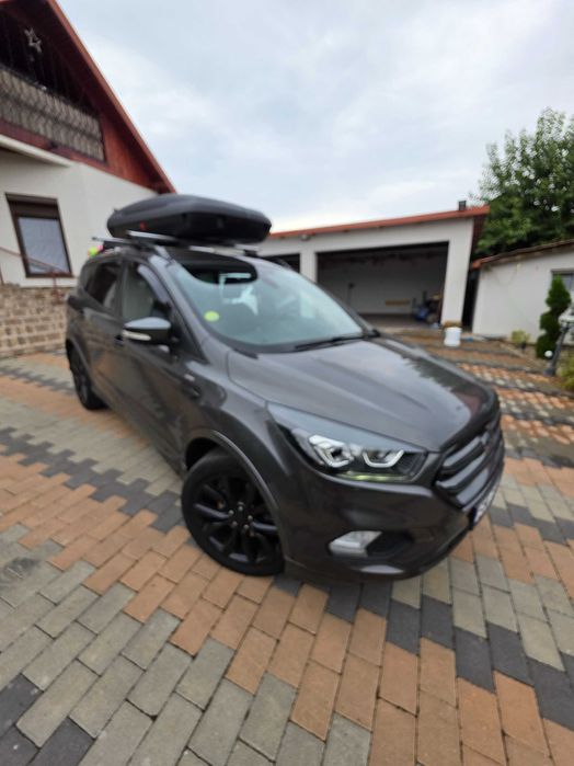 Ford kuga St line